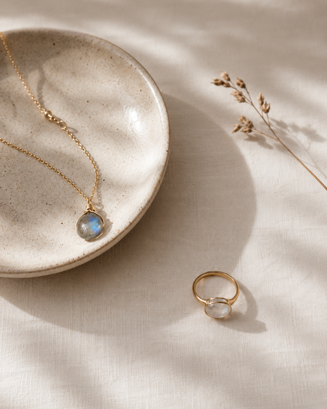 How to Choose Grounding Jewelry for Everyday Wear