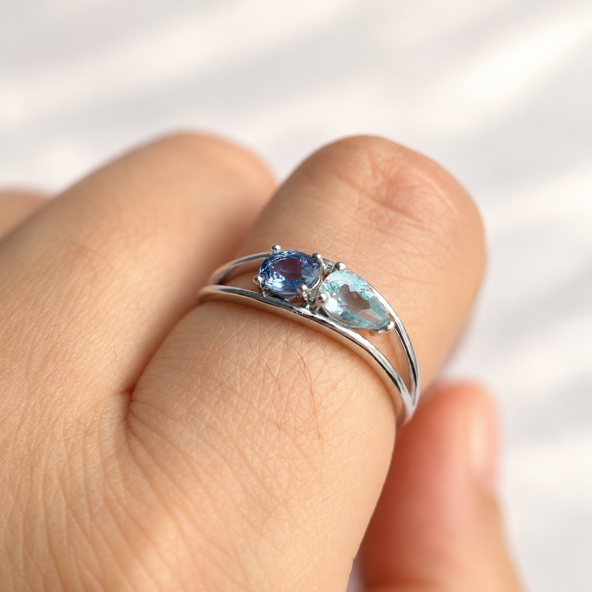 Azure Accord · Aquamarine & Sapphire Ring