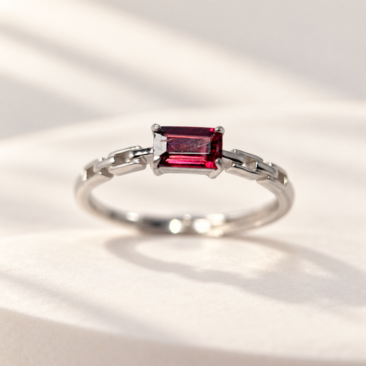 Mulberry Line · Rhodolite Garnet Ring