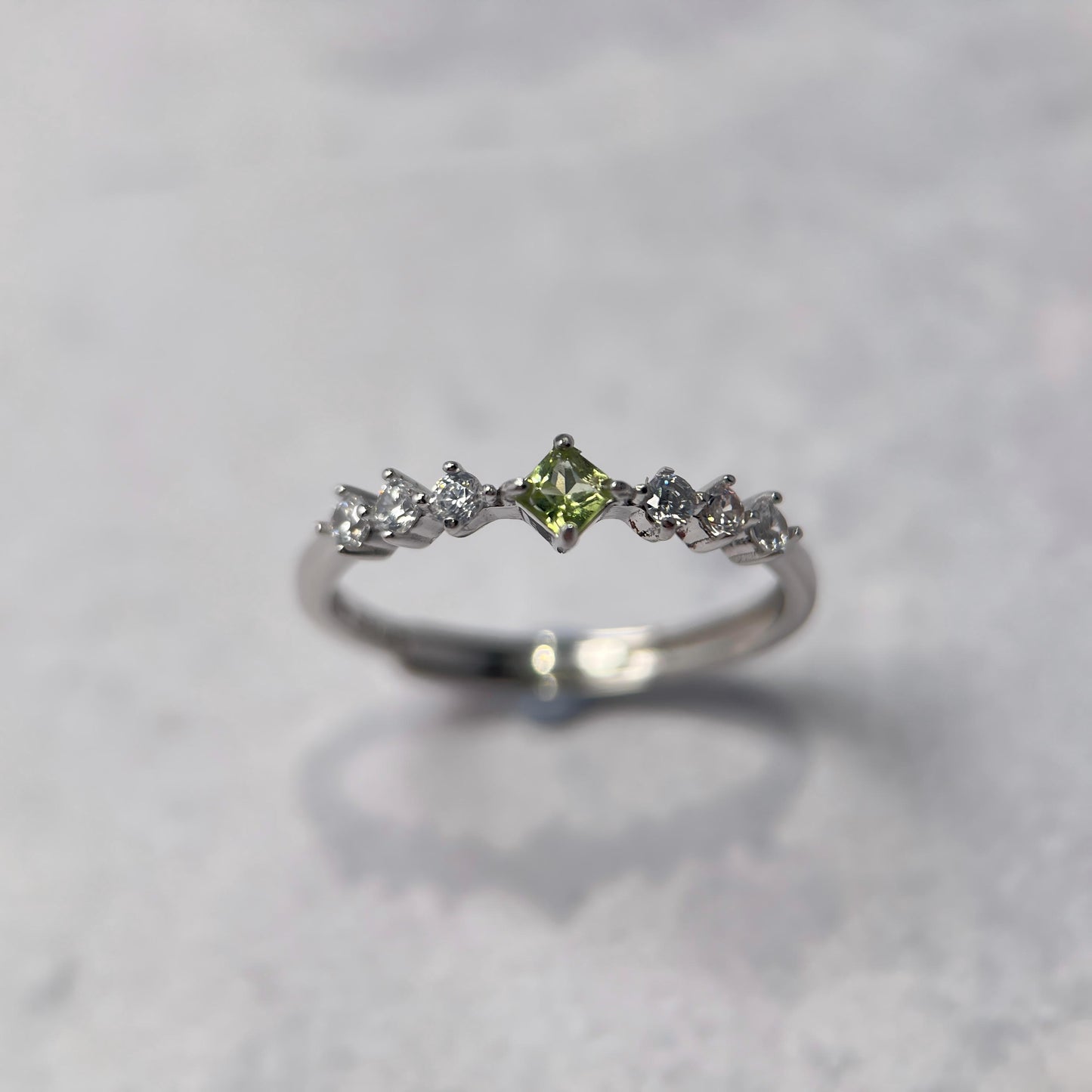 Blue Focus / Green Ease · Peridot & London Blue Topaz Stacking Ring