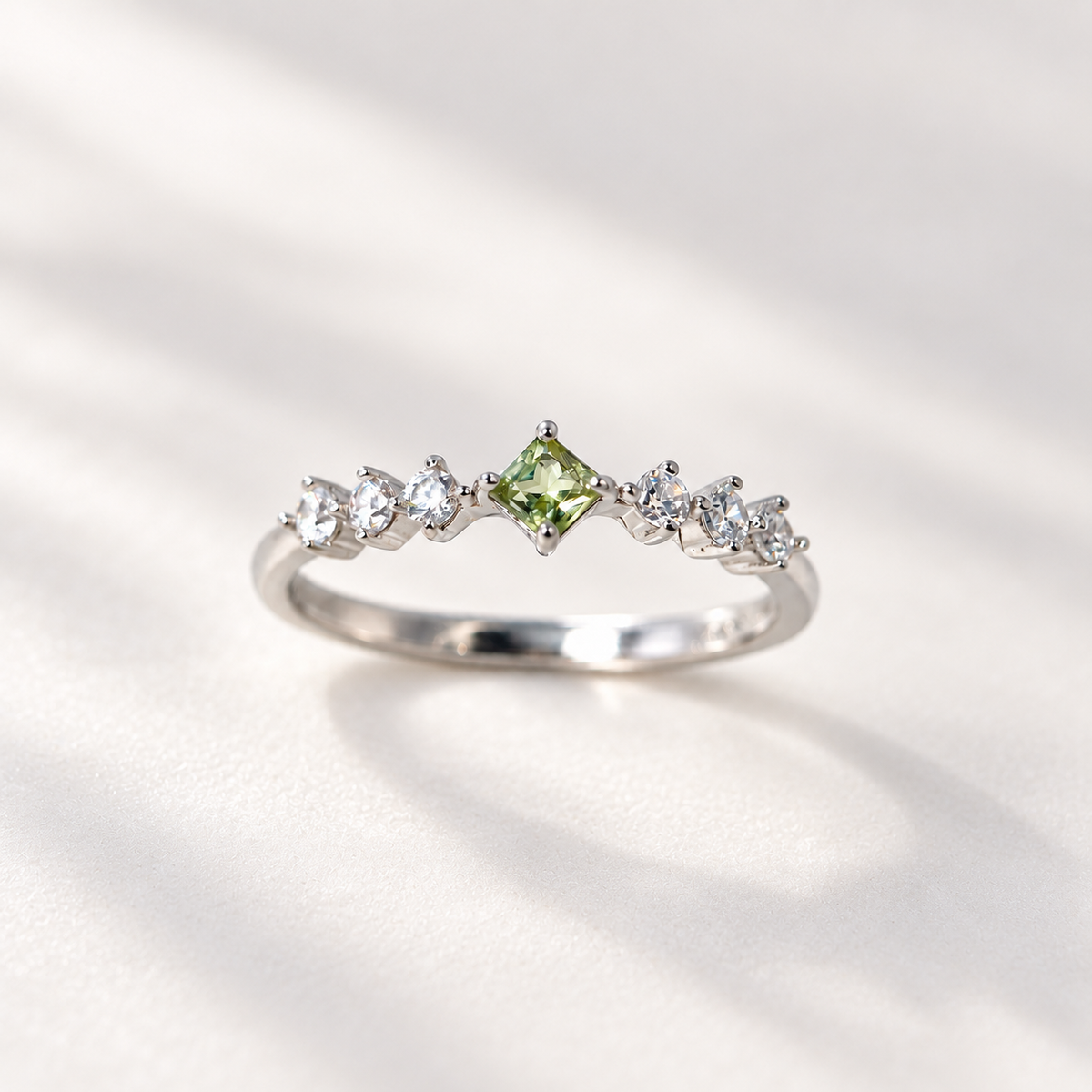 Blue Focus × Green Ease · Peridot & London Blue Topaz Stacking Ring Set