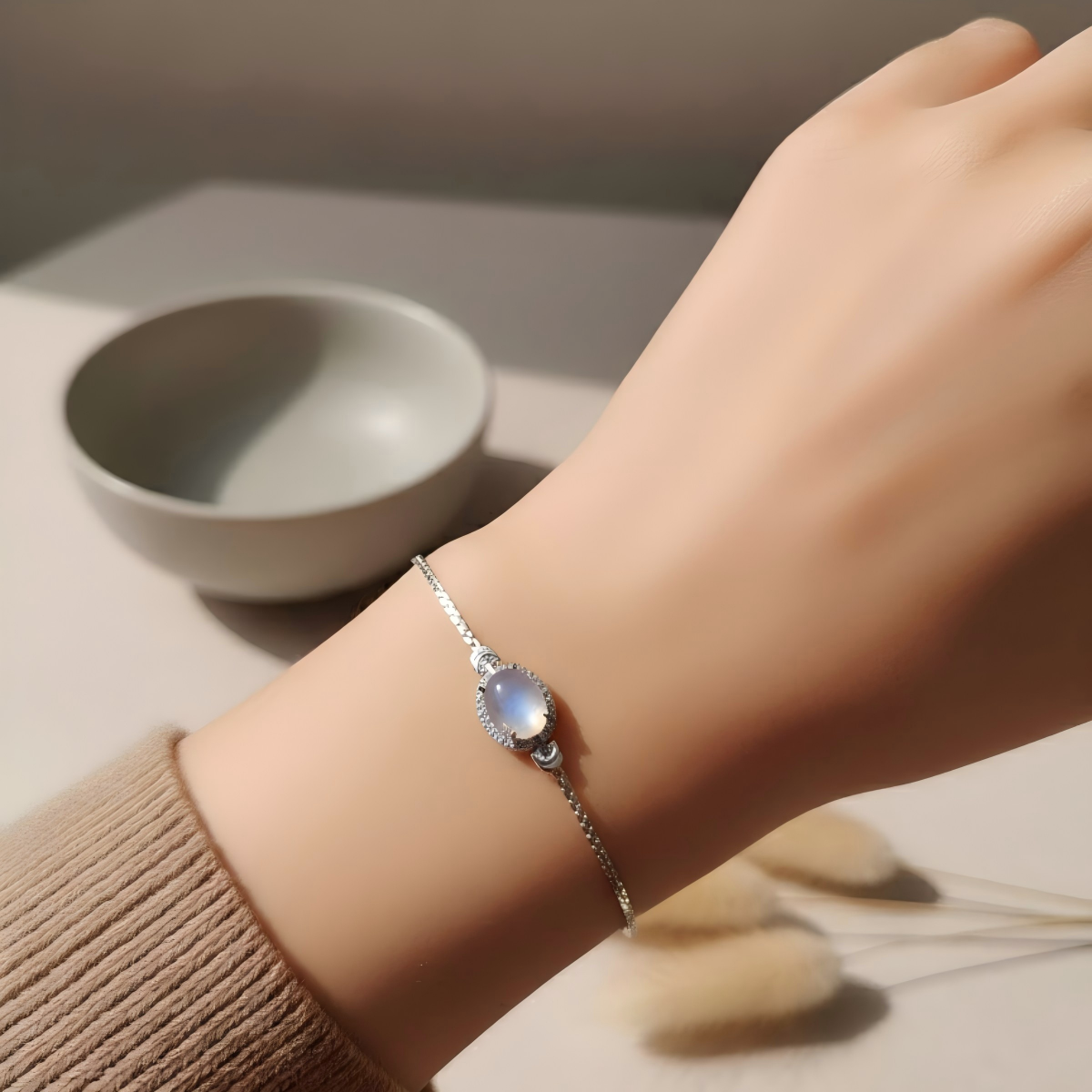 Quiet White · Moonstone Silver Bracelet