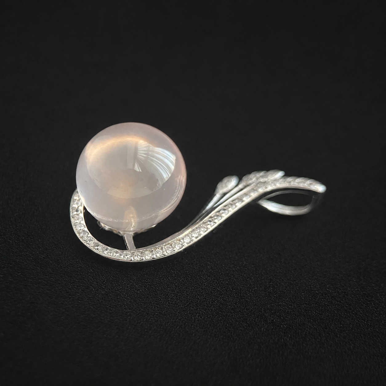 Rose Stillness · Rose Quartz Pendant
